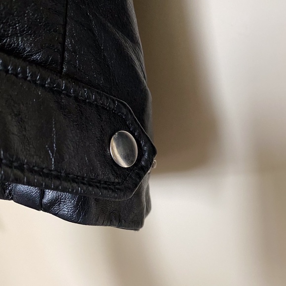 H&M Vegan leather jacket - Picture 6 of 6